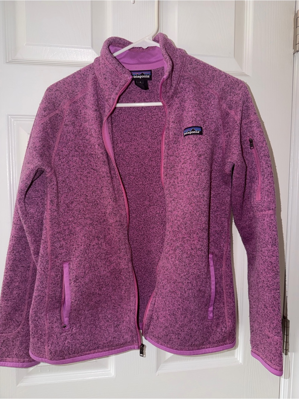Patagonia Women’s Heathered Pink Teddy Fleece Jacket